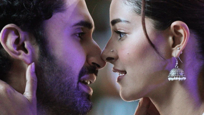 Chand Mera Dil - Romance as a Drama of Competing Priorities